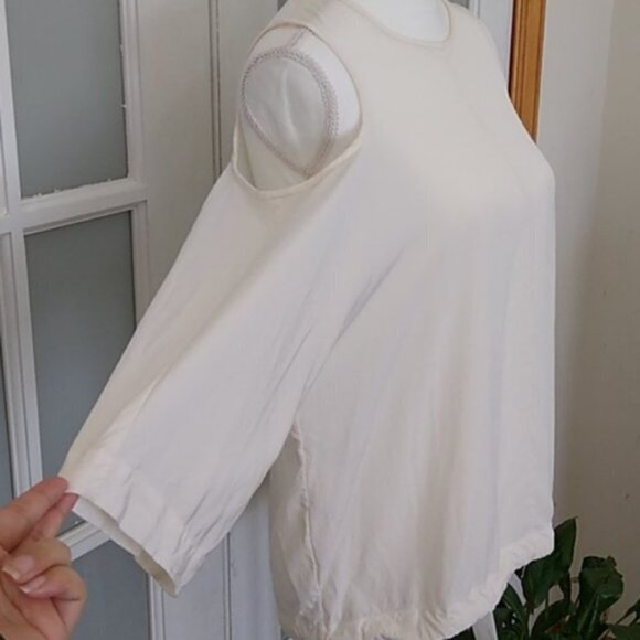 Like New Ivory Tibi Silk Cold Shoulder Top - Picture 5 of 15